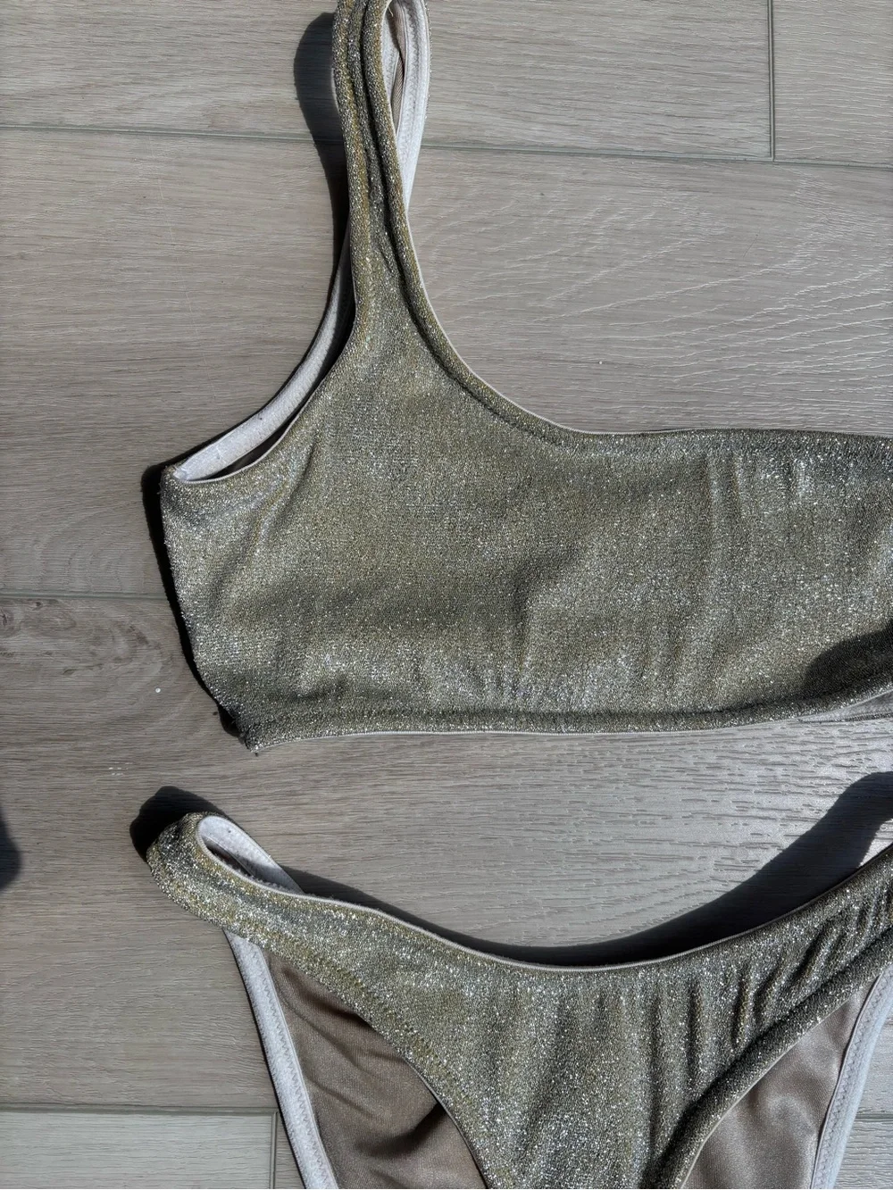 triangl swimwear Shimmery Gold Asymmetric Bikini Size Medium